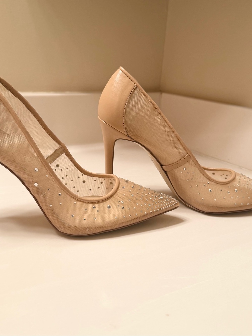 Jessica Simpson Elegant Nude Pointed-Toe Stiletto Pumps size 8.5 - Picture 4 of 7